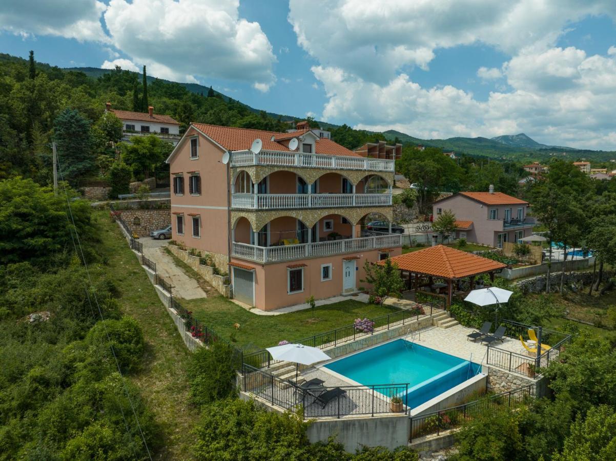 Jovich Apartments 3 Mošćenička Draga Esterno foto